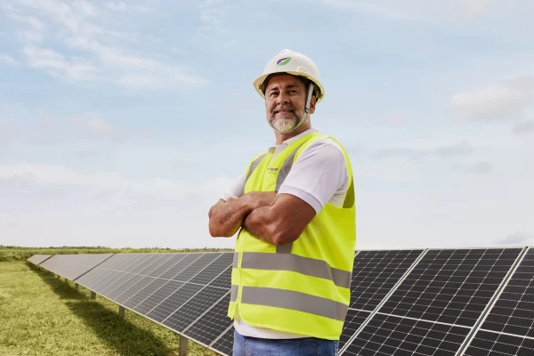 Pensou energia renov&aacute;vel, pensou Ra&iacute;zen Power